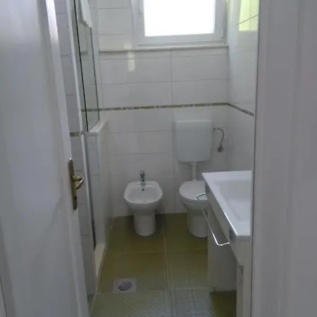شقة Apartman M&v تريبينيي