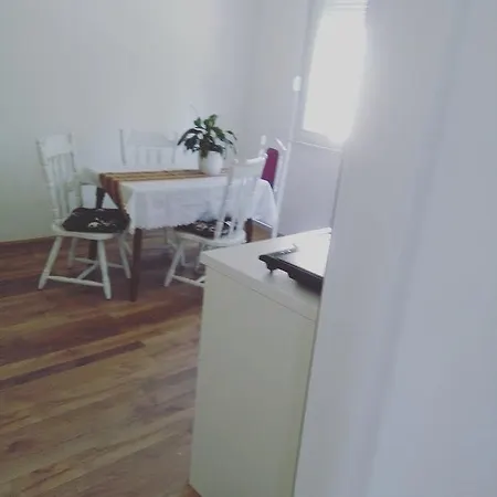 Apartman M&v شقة *